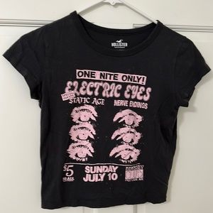 Hollister XS baby tee